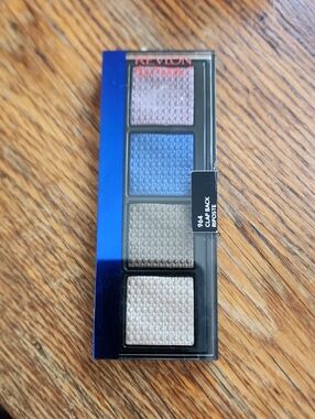 Revlon Quad Eyeshadow - Lavender, Blue, Taupe, Pearl
